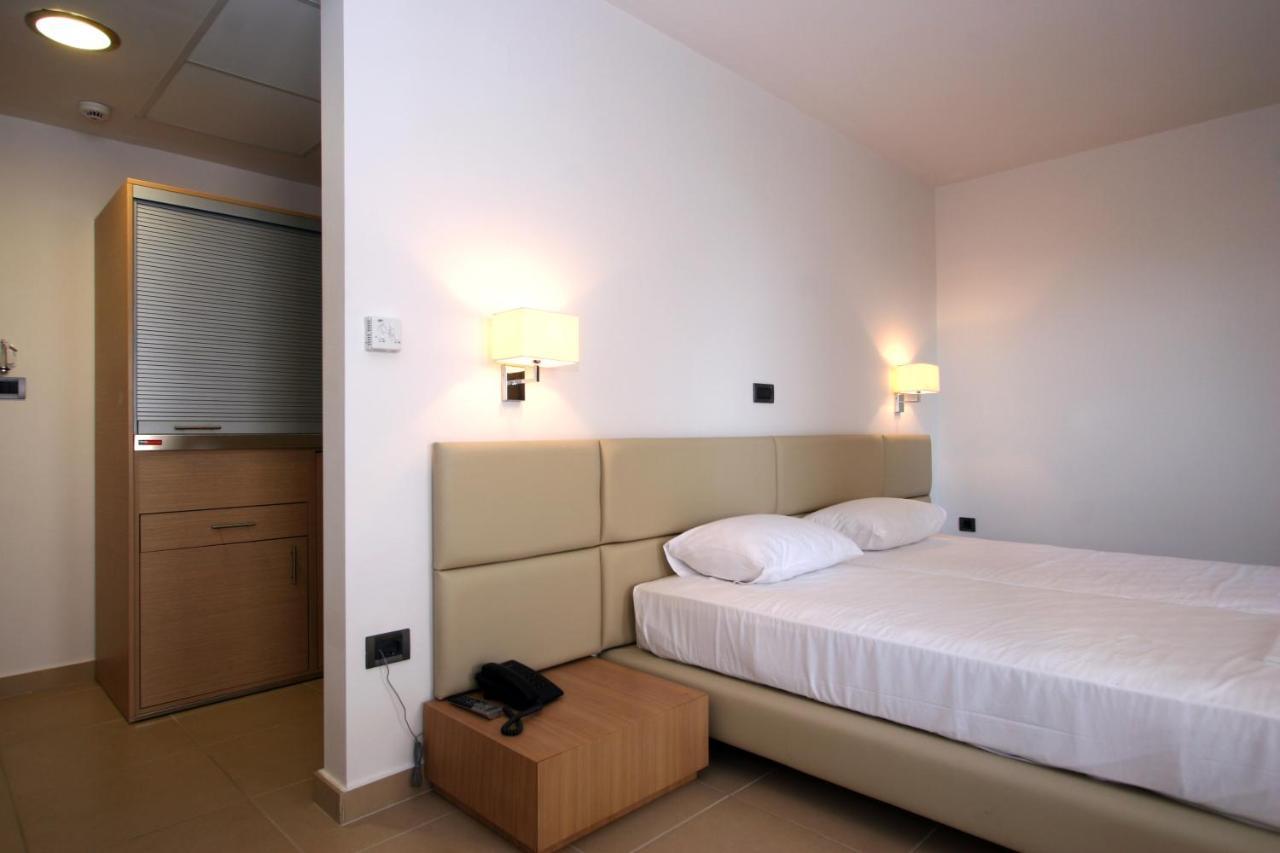 Summertime Boutique Hotel & Spa Platanés Exterior photo